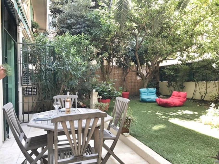 Homelivia, Luxueux Appartement Avec Jardin Prive Nice Exterior photo