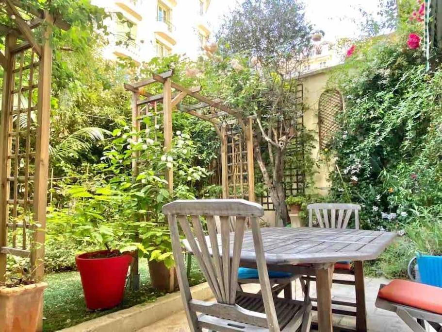 Homelivia, Luxueux Appartement Avec Jardin Prive Nice Exterior photo